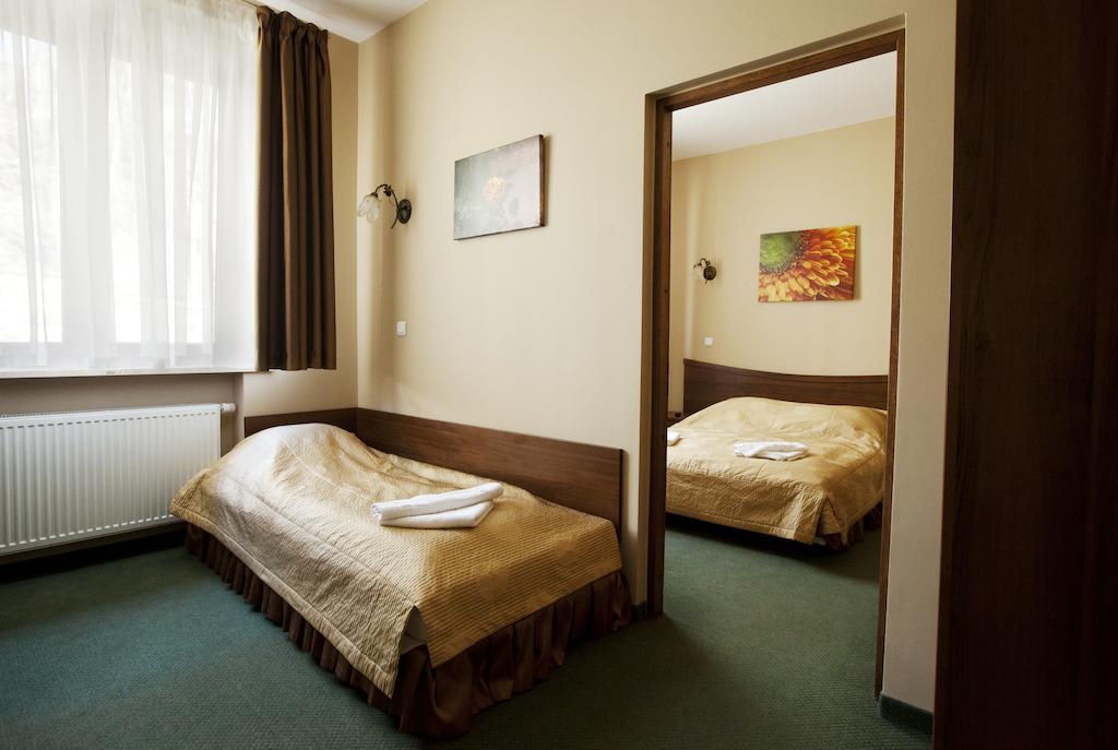 Osrodek Wypoczynkowy Amadeusz Hotel Krynica Cameră foto