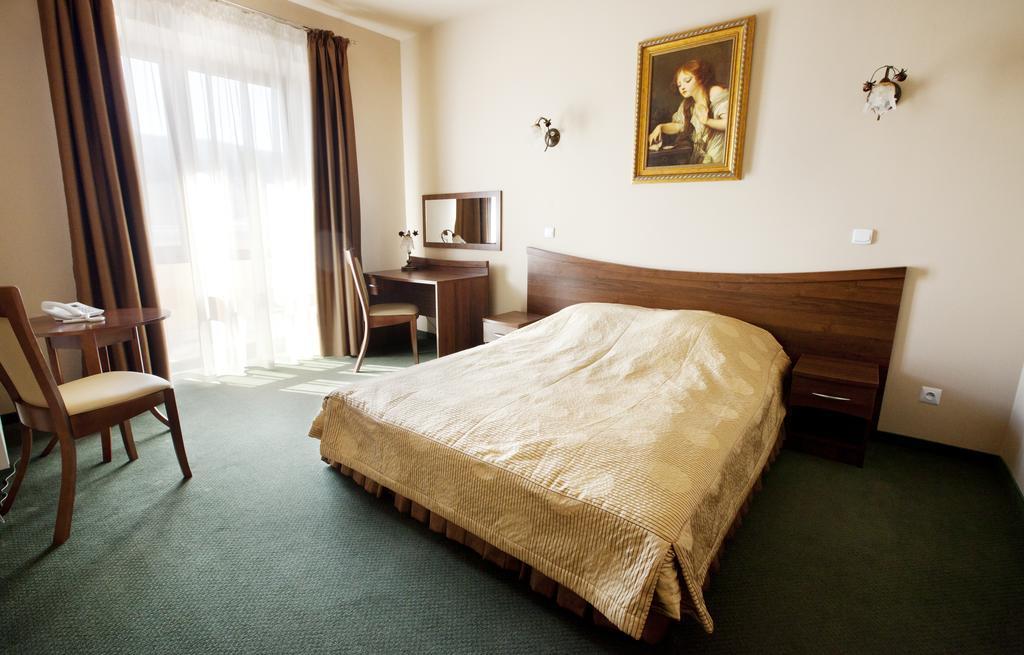 Osrodek Wypoczynkowy Amadeusz Hotel Krynica Exterior foto