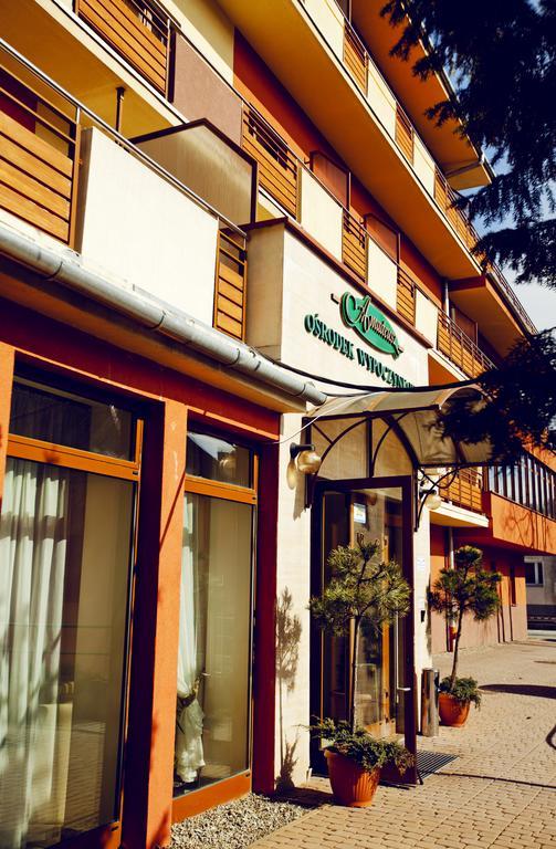 Osrodek Wypoczynkowy Amadeusz Hotel Krynica Exterior foto