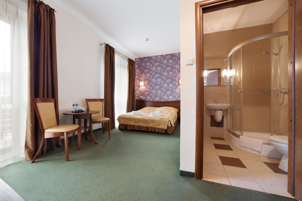 Osrodek Wypoczynkowy Amadeusz Hotel Krynica Exterior foto